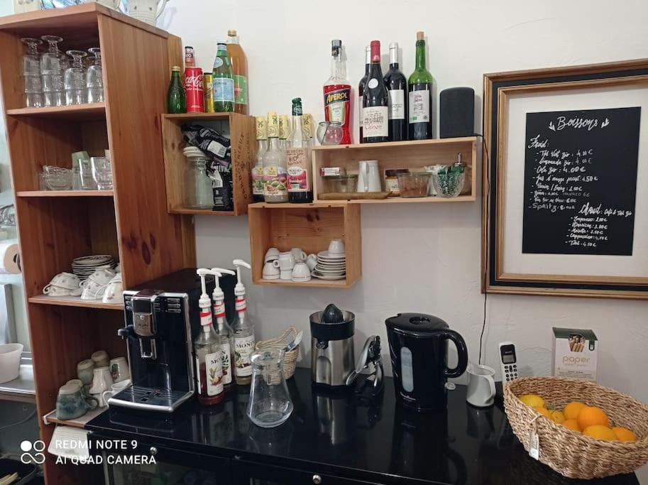 Apartment Atypique Dans Cafe Healthy *